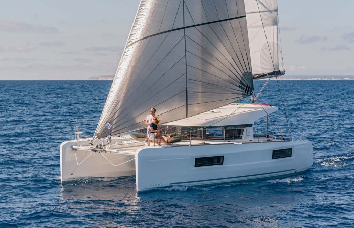 Lagoon 400 Catamaran